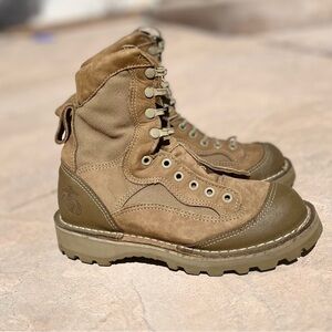 Danner MCWB USMC Cold Weather Gore-Tex Boot in Coyote Tan